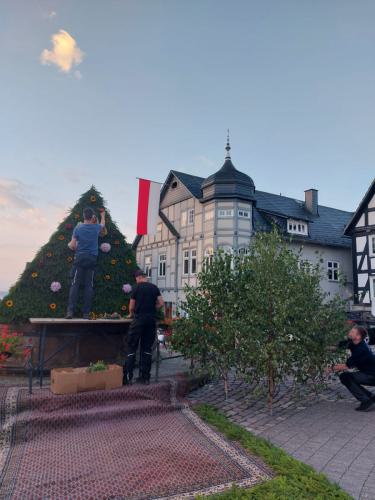 a6a01582-2f7e-4c0d-aebd-a342deed5b37